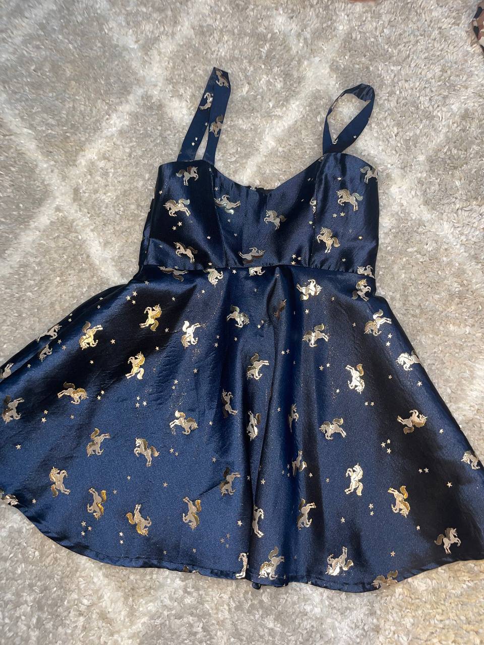 Belle petite robe chic