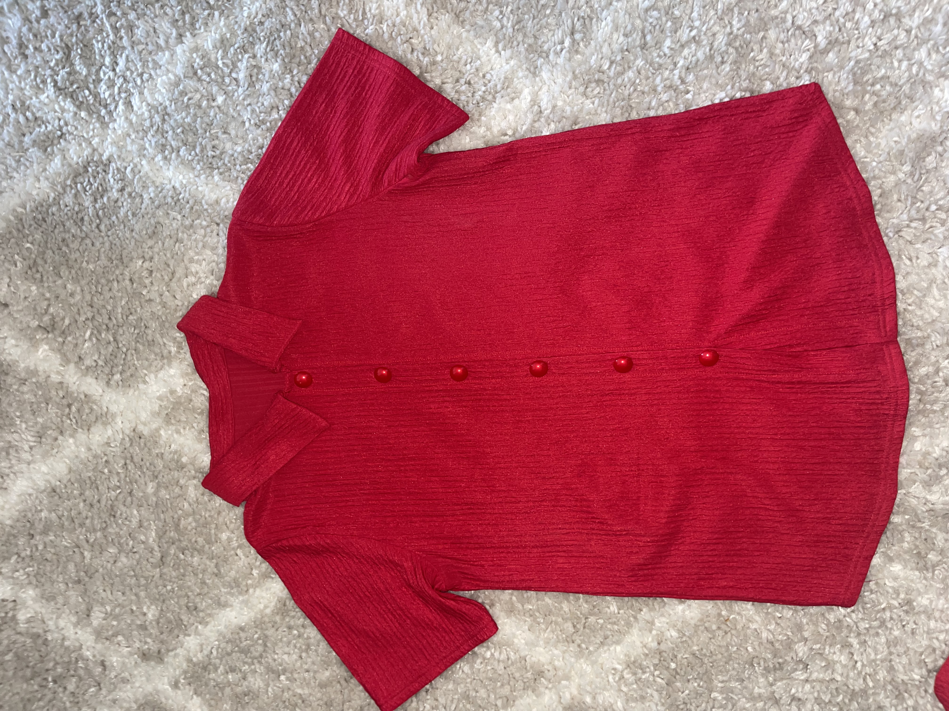 Ensemble rouge très classe