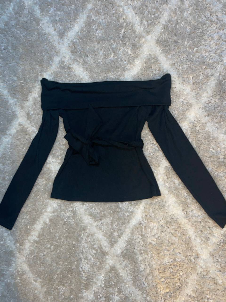 Haut longue manche noir