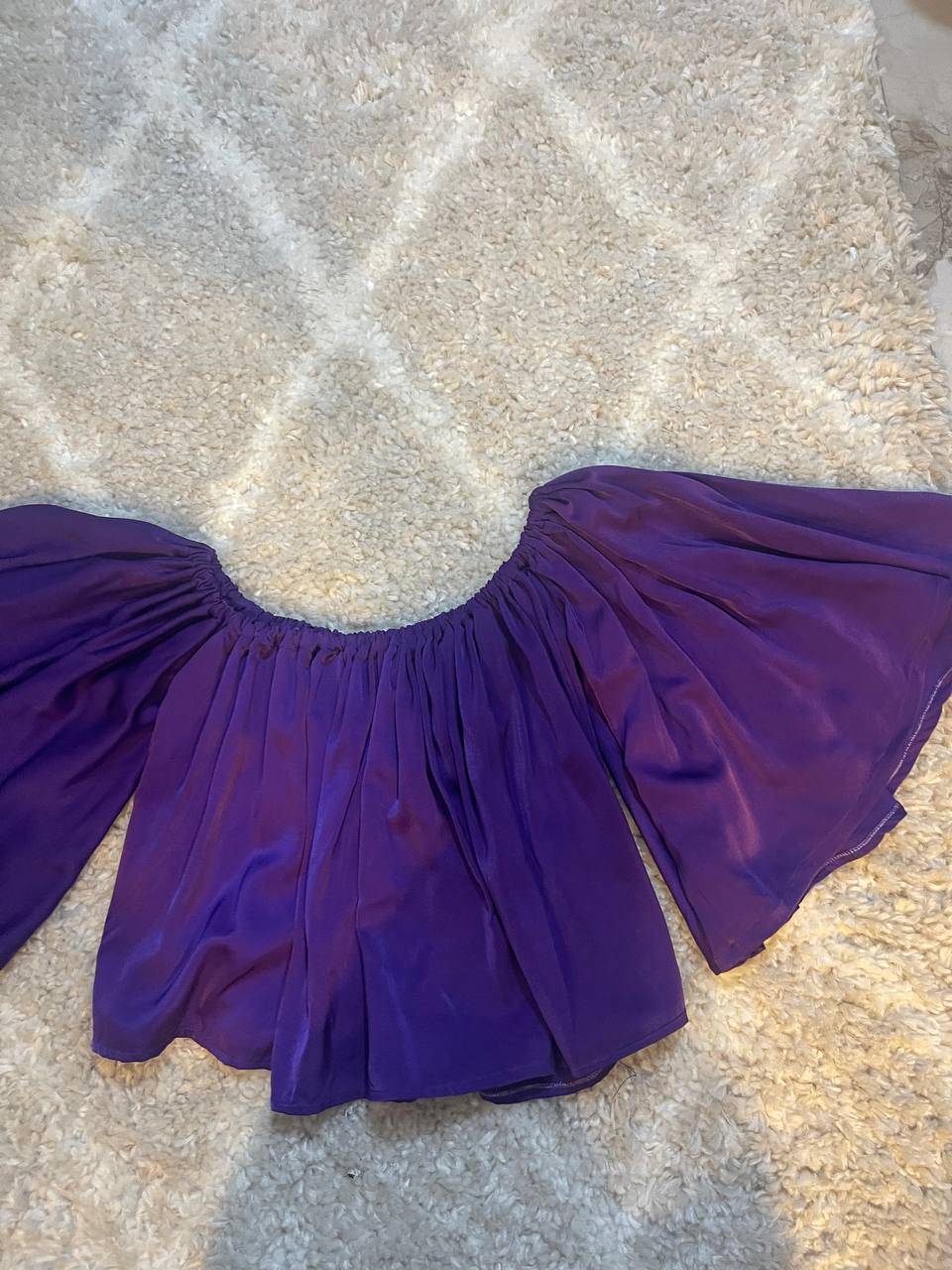 Crop top de couleur violet