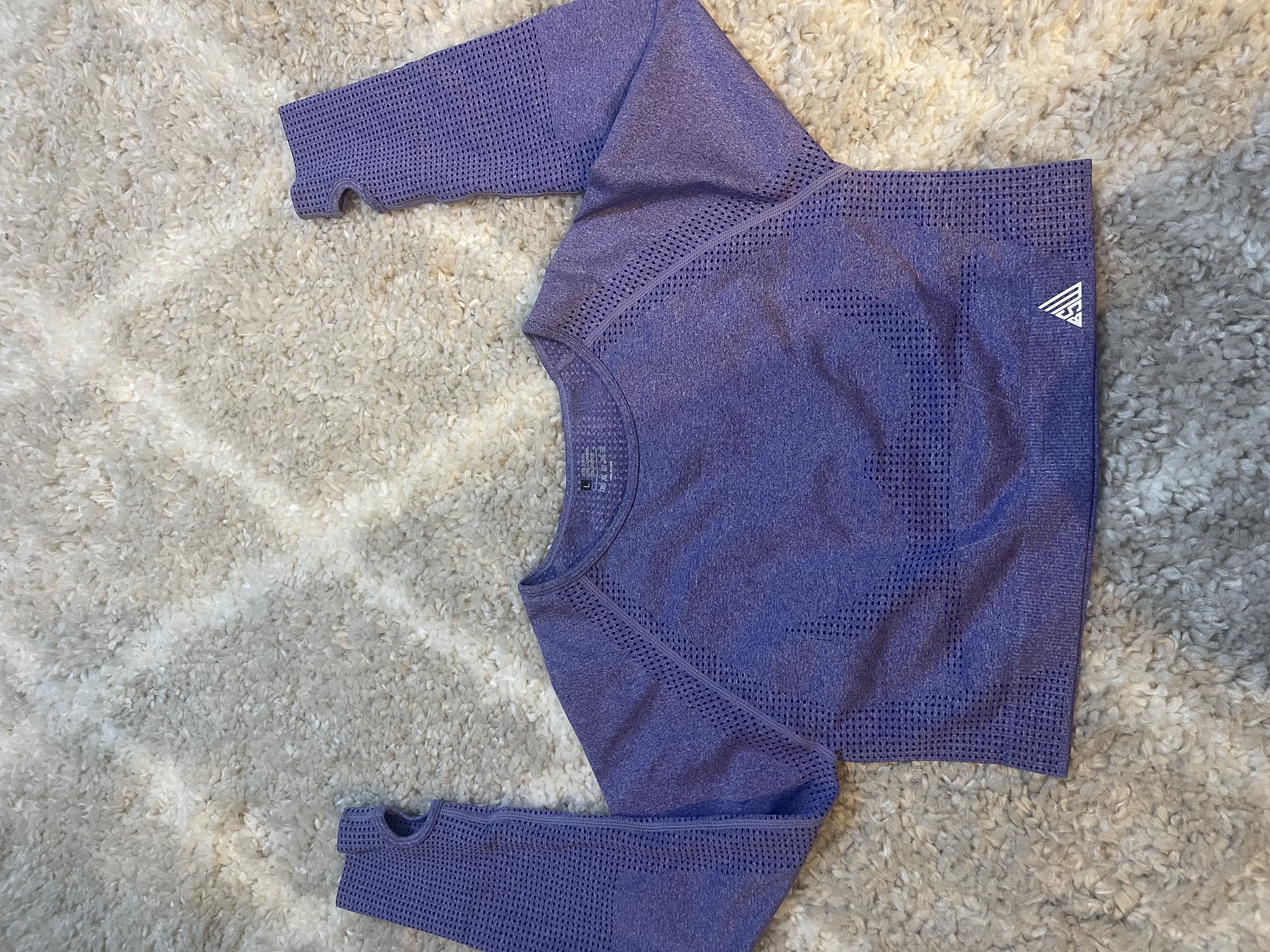 Crop top de couleur violet